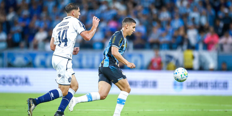 Passo a passo: como assistir Grêmio x City Torque pela Sul-Americana