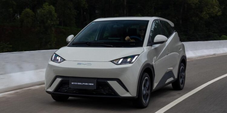 Carro chinês dispara em vendas e vira sensação do momento