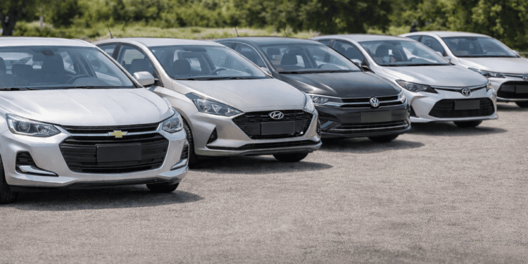 Carros sedãs mais vendidos no Brasil em março de 2026 surpreendem no preço