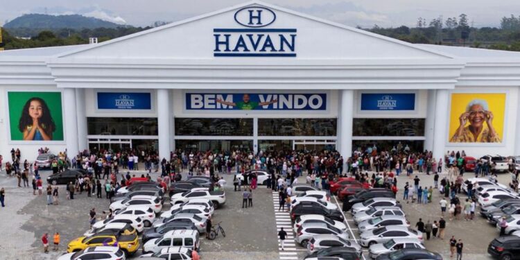 Funcionária processou Havan, ganhou indenização e empresa foi condenada