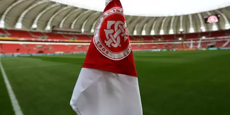 Pezzolano é comunicado e Inter anuncia demissão de treinador