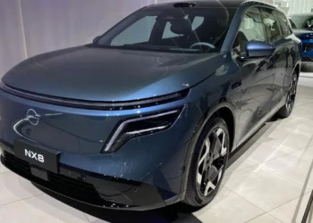 Novo carro SUV elétrico da Nissan chega ao Brasil e já está sendo testado