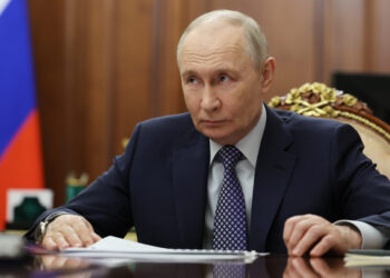 Eleições presidenciais foram canceladas e adiadas em 2024 neste país após interferência de Putin