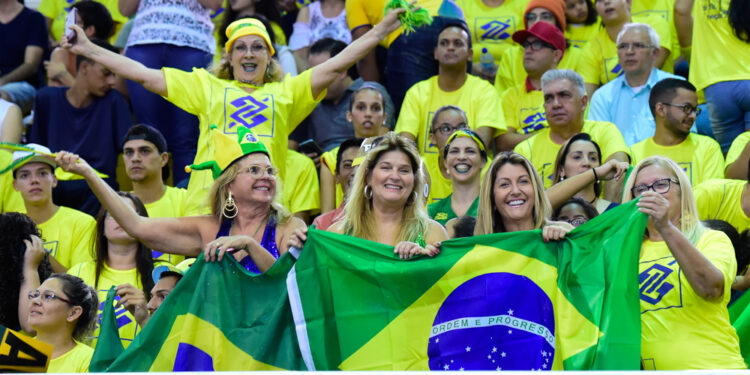 Seleção Brasileira surpreende e convoca atleta de outro país para lista oficial