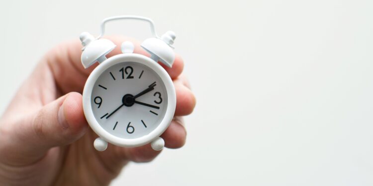 Adeus, 24 horas! Dias passarão a ser de 25h a partir desta data