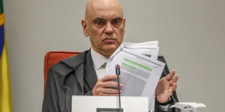 Alexandre de Moraes surpreende e autoriza prisão domiciliar tão sonhada por opositores