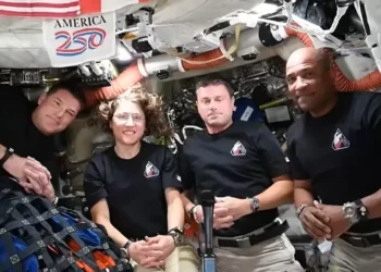 Astronautas que foram para Lua ficaram presos no espaço?