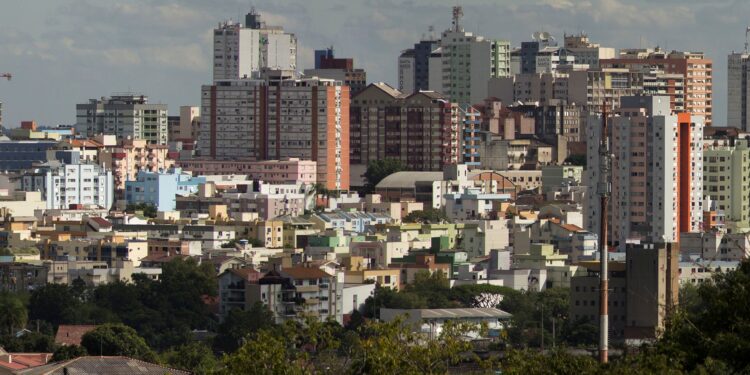 Cidade amada pelos brasileiros construiu primeira Faculdade fora de uma capital no Brasil