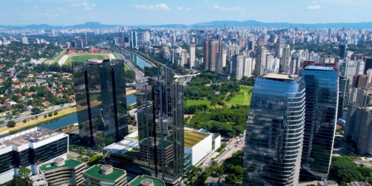 Cidade do Brasil é a capital do trabalho e foi eleita o lugar mais feliz da América