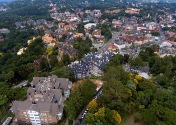 Cidade do interior brasileiro parece a Europa e você precisa visitar