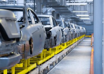 Qual foi a montadora de carros que mais vendeu nos últimos meses no Brasil?