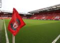 Liverpool vai comprar lateral e Flamengo se prepara para receber bolada