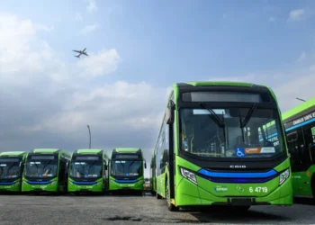 Maior fábrica de ônibus do Brasil vai duplicar obras e ficar ainda mais gigante