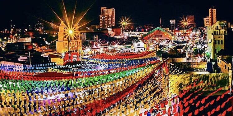 Maior festa de São João do Brasil fica em cidade pouco falada no Nordeste