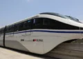 Novo trem da BYD transporta 100 mil passageiros por dia em trajeto de quase 10 km