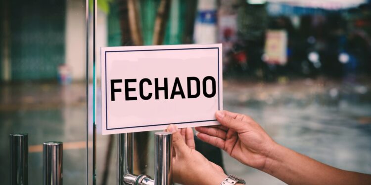 Bancos fecham hoje (19): veja em quais cidades