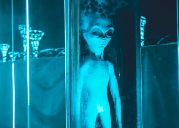 Cientista faz alerta geral sobre quatro espécies de alienígenas