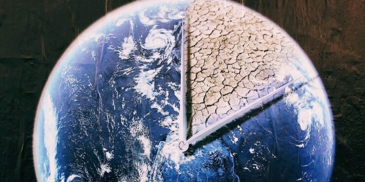 Cientistas reajustaram relógio do juízo final e fim do mundo ficou mais perto