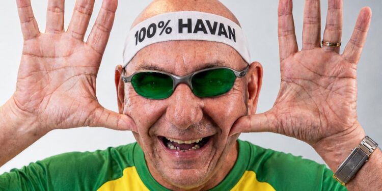 Enquanto Magazine Luiza fatura mais de R$ 50 bilhões por ano, dono da Havan fatura muito mais