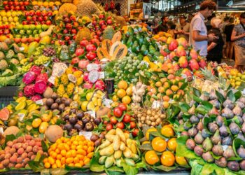 Fruta mais cara do Brasil custa R$ 74,00 o kg e tem cor bonita