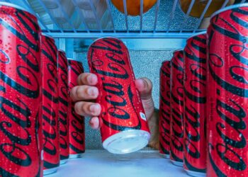 Maior recorde de Coca-Cola Zero do mundo fica no Brasil com domínio do mercado