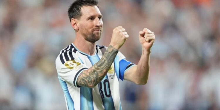 Adidas encerra ciclo com Lionel Messi em Copas do Mundo com último lançamento