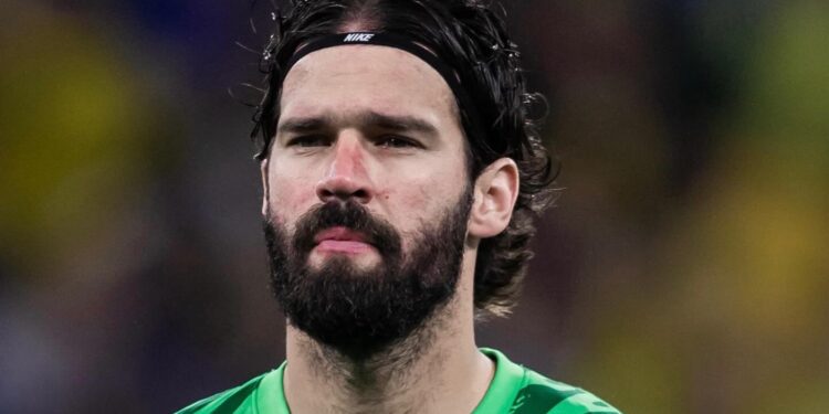 Aos 33 anos, goleiro da Seleção Brasileira se tornou embaixador de marca de roupas da elite
