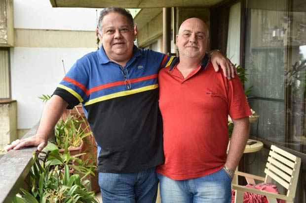 Carlos Eduardo e Osmir vivem juntos h 30 anos: mudanas no conceito de famlia. Foto: Zuleika de Souza/Correio Braziliense/Reproduo