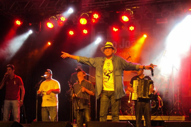 Don Tronxo j colaborou com artistas como Alceu Valena e Lula Crtes. Foto: Facebook/Reproduo