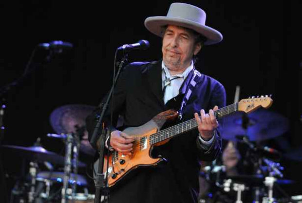 O cantor e compositor Bob Dylan durante apresentao na Frana. Foto: AFP Photo/Reproduo