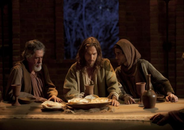 Ator vive Jesus na Paixo de Cristo de Nova Jerusalm. Foto: Paixo de Cristo/Divulgao