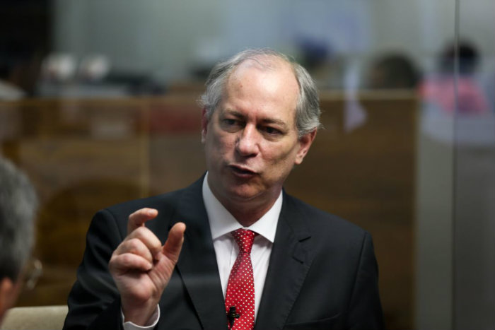 Entidades israelitas processam Ciro por esses corruptos da