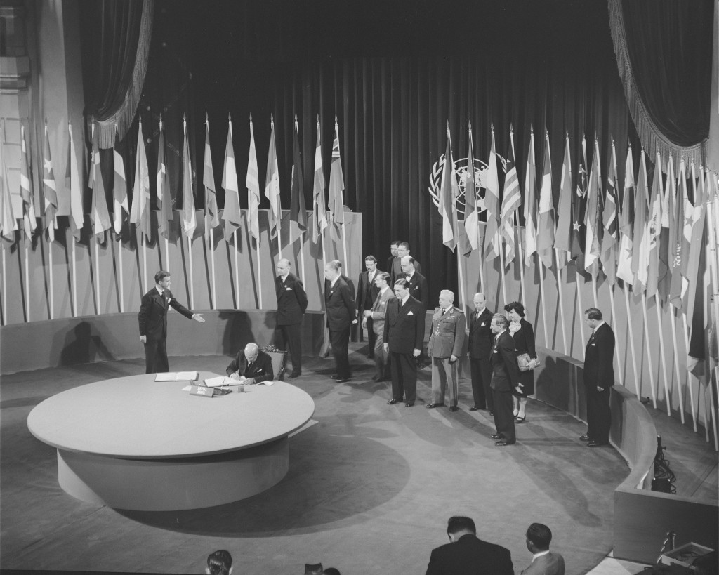A Organizao das Naes Unidas cuja sede  em Nova York, substitui a Sociedade das Naes, que falhou ao impedir a guerra (Foto: ONU/McLain)