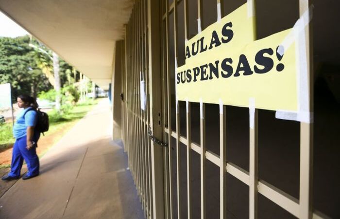 Em Pernambuco, aulas presenciais estão suspensas desde 18 de março. (Foto: Marcelo Camargo/Agência Brasil
)