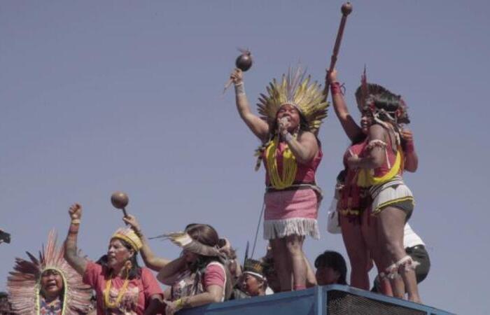 O longa acompanha relatos de povos de Minas Gerais e do Par (Foto: Curta!/Divulgao)