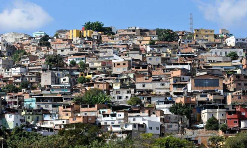 Jogo de futebol acaba com dois jovens mortos a tiros em Salvador - BAHIA NO  AR