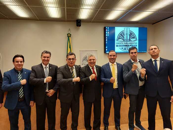 Coronel Meira participa de reunião com Bolsonaro e parlamentares do PL