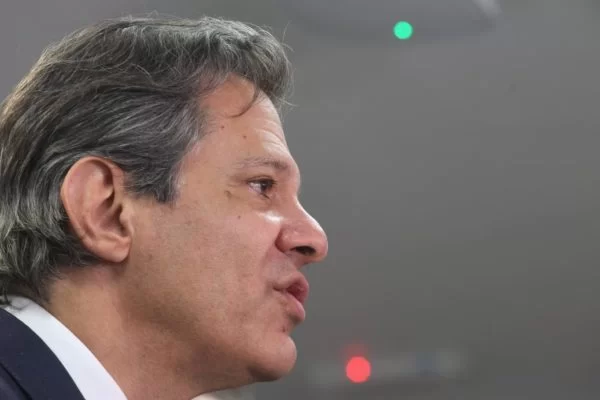 Democracia exige constante vigilância'', diz Luis Felipe Salomão