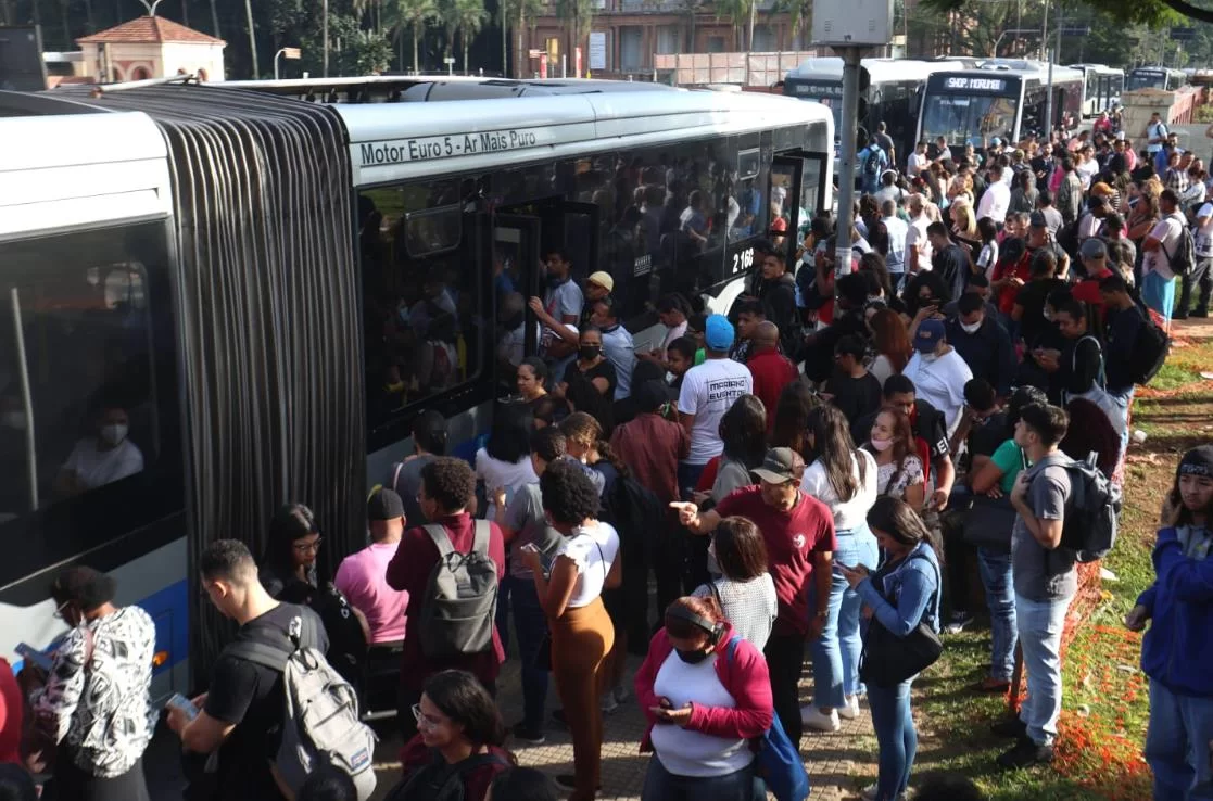 Juntos, Metr e CPTM transportam todos os dias cerca de 4,2 milhes de passageiros (Fbio Vieira/Metrpoles)