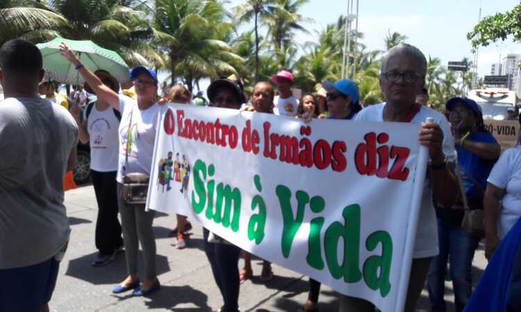 A Arquidiocese de Olinda e Recife, com o evento, busca refletir sobre a alegria de viver, os direitos do nascituro, a misso do catlico batizado e a valorizao da famlia (Foto: Divulgao)