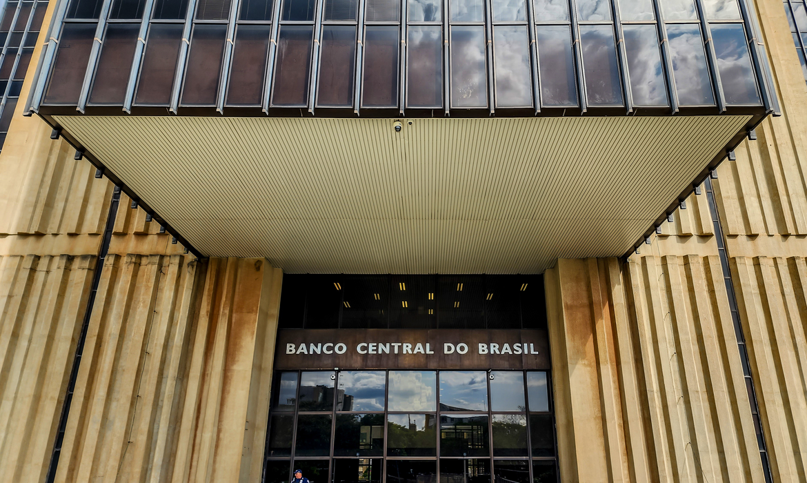 Copom deve reduzir taxa básica de juros em 0,5 ponto percentual