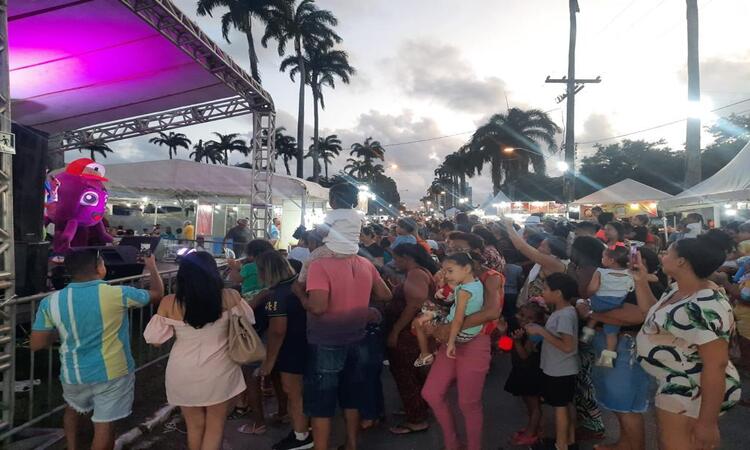 A abertura dos shows, no primeiro dia de evento, ser com Valquria Santos.  Na sequncia, vo se apresentar Nathan do Arrocha e a banda Labaredas (Foto: Divulgao)