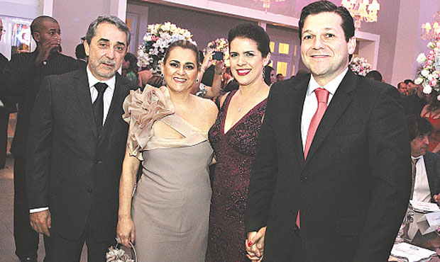 Guilherme e Glucia Machado com Cristina Mello e Geraldo Julio na Arcdia (Nando Chiappetta/DP/D.A Press)