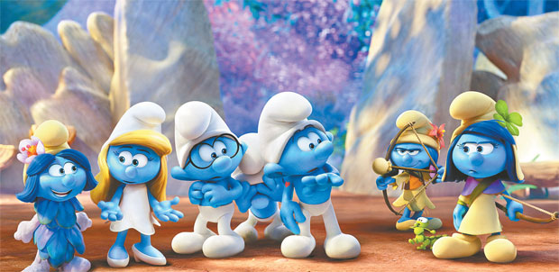 Pouco Smurfs Azul, Vidros Smurf Foto de Stock Editorial - Imagem de  franquia, colônia: 134599413